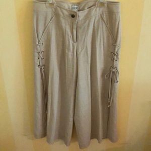 Cache, linen/rayon skirt (culottes).